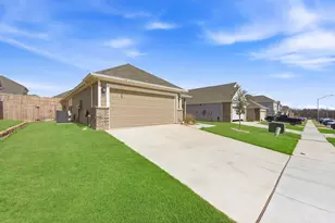 928 Propeller Pkwy, Fort Worth, TX 76131 - Photo 10