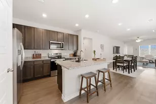 928 Propeller Pkwy, Fort Worth, TX 76131 - Photo 2