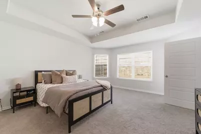 928 Propeller Parkway, Fort Worth, TX 76131 - Photo 4