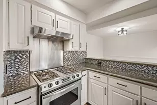 5009 Milam St, Dallas, TX 75206 - Photo 10