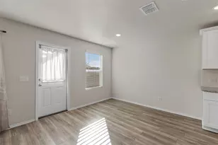 10121 Wyseby Rd, Crowley, TX 76036 - Photo 12