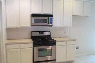 1828 Forsythe Dr, Savannah, TX 76227 - Photo 8