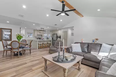 1021 Poe Street, Azle, TX 76020 - Photo 10