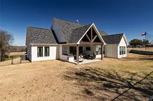 258 Motes Ct, Bridgeport, TX 76426 - Photo 30