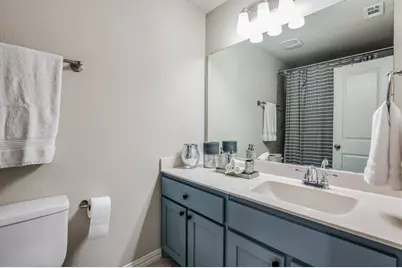 2563 Sarah Lane, Lewisville, TX 75056 - Photo 20