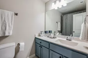 2563 Sarah Ln, Lewisville, TX 75056 - Photo 20