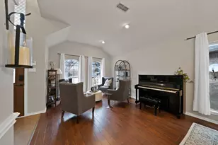 1068 Rosewood Dr, Grapevine, TX 76051 - Photo 18