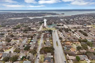 1068 Rosewood Dr, Grapevine, TX 76051 - Photo 40