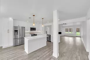 7204 Church Park Dr, Fort Worth, TX 76133 - Photo 6