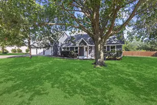 34 Cambridge Dr, Pottsboro, TX 75076 - Photo 2