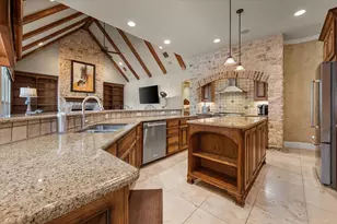 5904 St Ives Ct, Arlington, TX 76017 - Photo 18