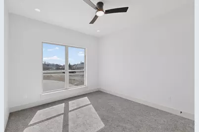 609 E Southbrook Dr, Red Oak, TX 75154 - Photo 8