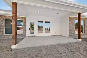 609 E Southbrook Dr, Red Oak, TX 75154 - Photo 10