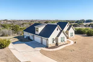 2110 Shady Grove Rd, Weatherford, TX 76088 - Photo 4