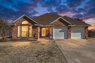 5103 Creek Crossing Dr, Greenville, TX 75402 - Photo 36