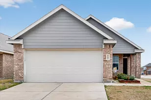 1601 Luke St, Ennis, TX 75119 - Photo 40