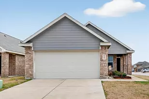 1601 Luke St, Ennis, TX 75119 - Photo 38