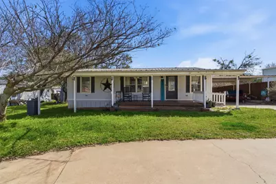 3011 N Sky Court, Granbury, TX 76049 - Photo 2