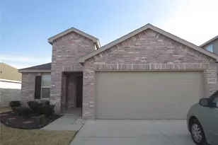 4633 Benham Dr, Crowley, TX 76036 - Photo 4