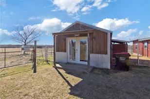 10306 Swafford Rd, Ponder, TX 76259 - Photo 26