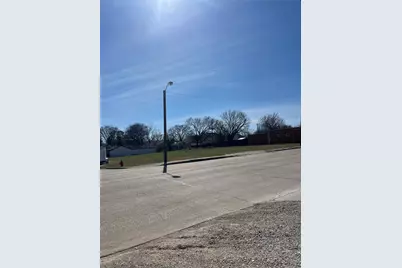 8017 White Settlement Road, White Settlement, TX 76108 - Photo 6