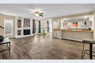 2724 Meadowstone Court, Carrollton, TX 75006 - Photo 8