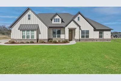 320 Oak Meadow Lane, Weatherford, TX 76085 - Photo 1