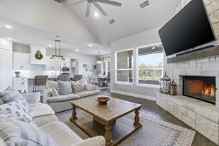 320 Oak Mdw Ln, Weatherford, TX 76085 - Photo 4