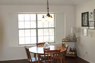 2036 Sancerre Ln, Carrollton, TX 75007 - Photo 8