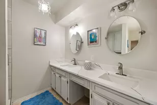 2021 Mountainview Dr, Hurst, TX 76054 - Photo 18