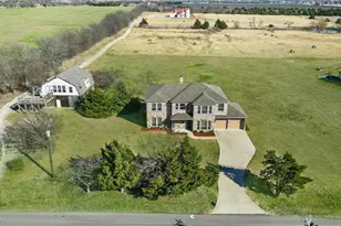 631 N King Rd, Fate, TX 75189 - Photo 2