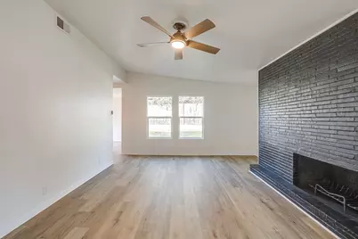 5320 Cahill Oval Street, Westworth Village, TX 76114 - Photo 10