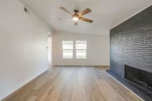 5320 Cahill Oval St, River Oaks, TX 76114 - Photo 10