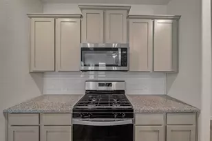 9733 Tinsley St, Aubrey, TX 76227 - Photo 6