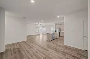 9733 Tinsley St, Aubrey, TX 76227 - Photo 4