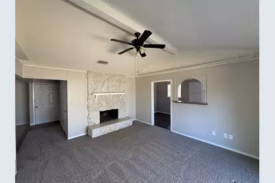 2805 W Ferndale Lane, Grand Prairie, TX 75052 - Photo 6