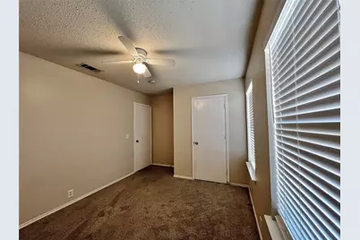 1516 Shady Shores Drive, Glenn Heights, TX 75154 - Photo 6