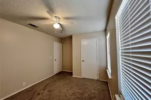 1516 Shady Shores Dr, Glenn Heights, TX 75154 - Photo 6