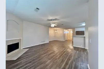 1516 Shady Shores Drive, Glenn Heights, TX 75154 - Photo 12