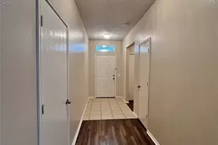 1516 Shady Shores Dr, Glenn Heights, TX 75154 - Photo 4