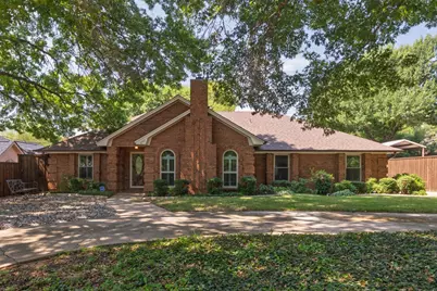 6505 Parkway Avenue, North Richland Hills, TX 76182 - Photo 6