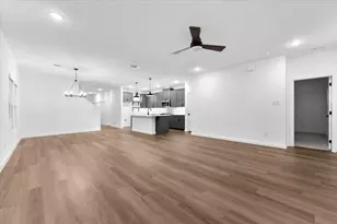 515 Meadowlark Dr, Van Alstyne, TX 75495 - Photo 2