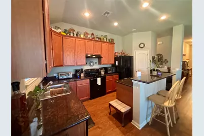 10717 Fallbrook Road, Waco, TX 76708 - Photo 12