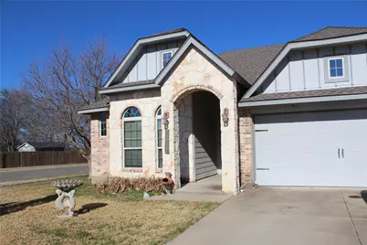 10717 Fallbrook Road, Waco, TX 76708 - Photo 2