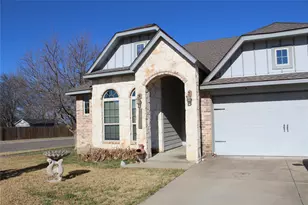 10717 Fallbrook Rd, Waco, TX 76708 - Photo 2