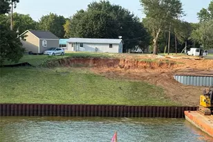 219 Autumn Wood Trail, Gun Barrel City, TX 75156 - Photo 1