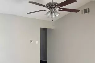 4018 Ambrose Dr, Dallas, TX 75241 - Photo 6