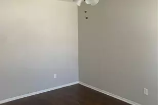 4018 Ambrose Dr, Dallas, TX 75241 - Photo 4