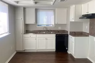 4018 Ambrose Dr, Dallas, TX 75241 - Photo 8