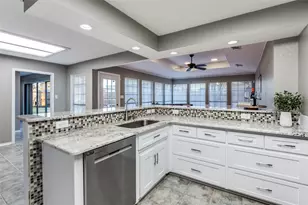 2418 Vista Glen Ln, Carrollton, TX 75007 - Photo 16